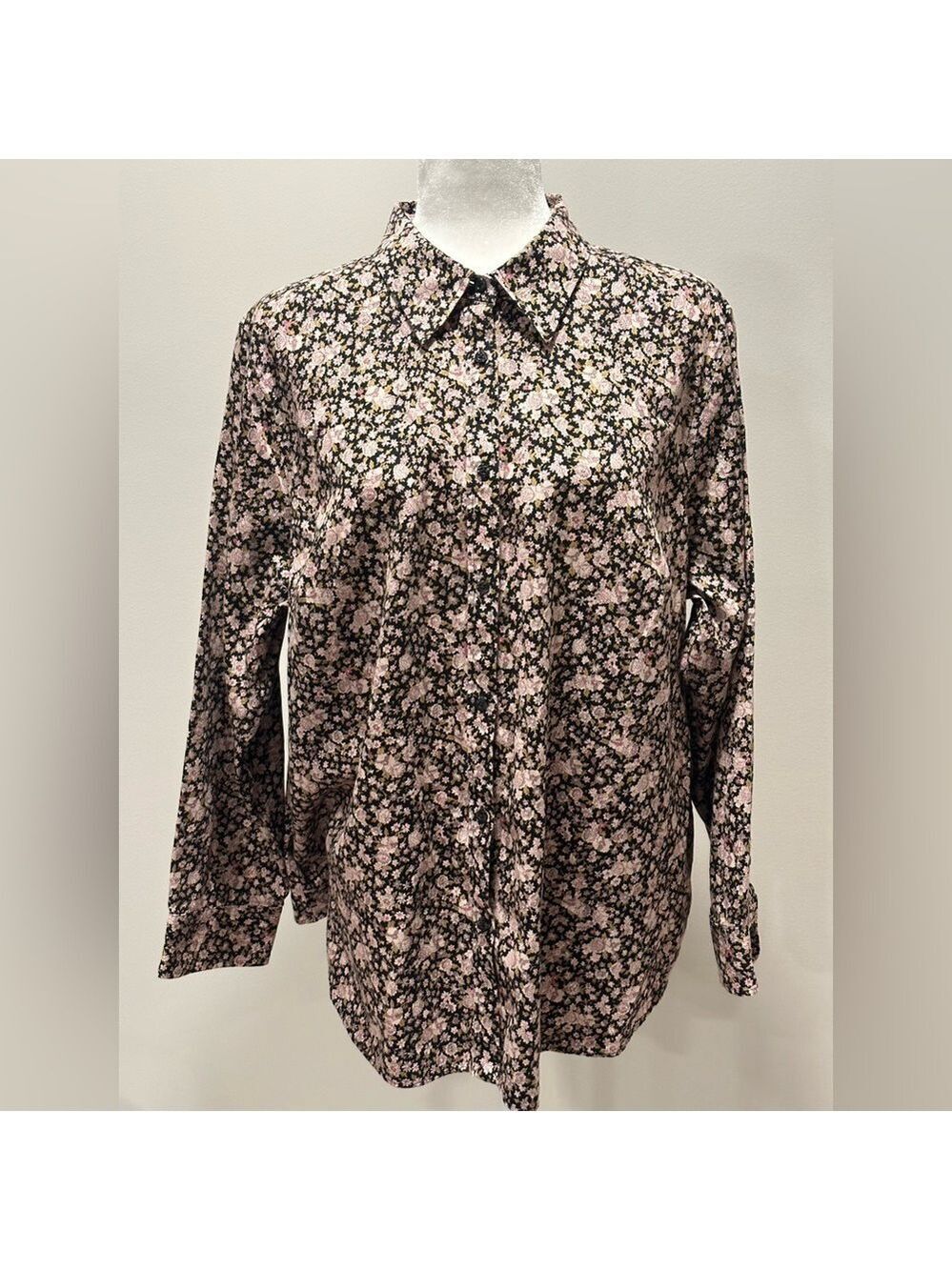 Chaps Women’s Long Sleeve Button Down Floral Pattern Shirt Size 1X